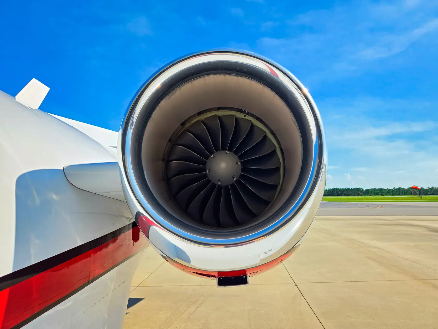 PW530A engine inlet with polished brightwork