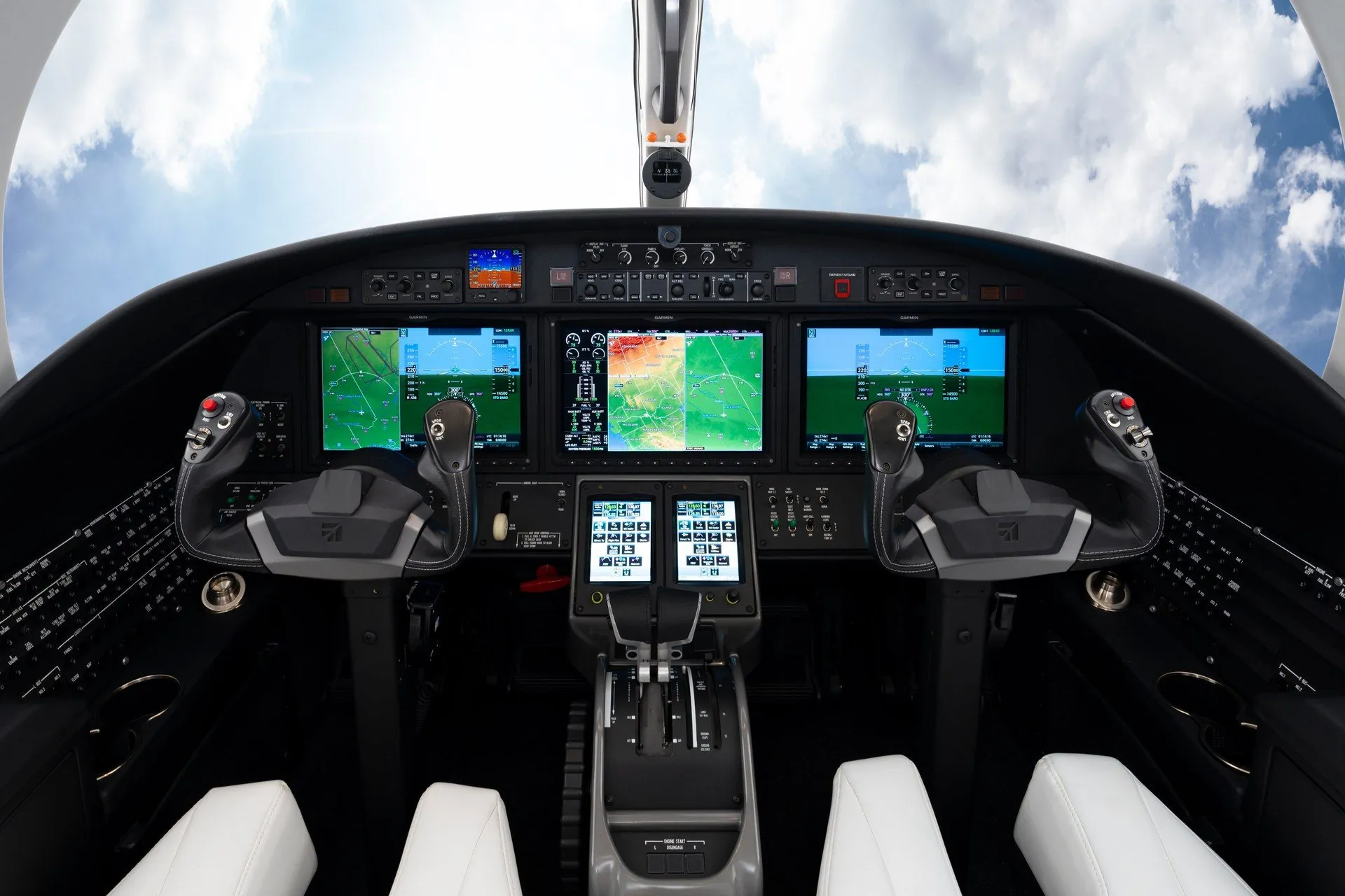 Citation CJ3+ cockpit with Garmin G3000 avionics