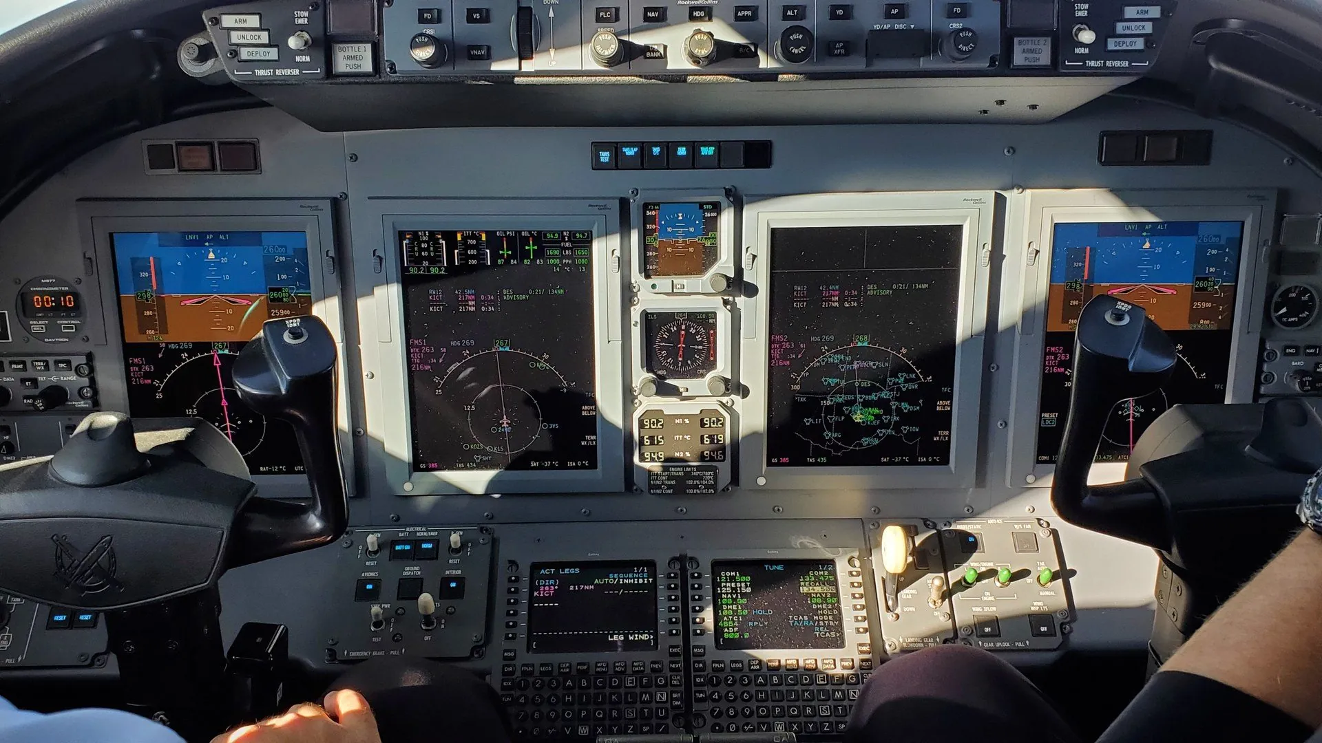 Citation XLS+ cockpit with Collins Pro Line 21 avionics